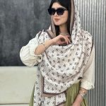 شال پامرغی طرحدار کرم نسکافه ای عمده رشت خدادوست