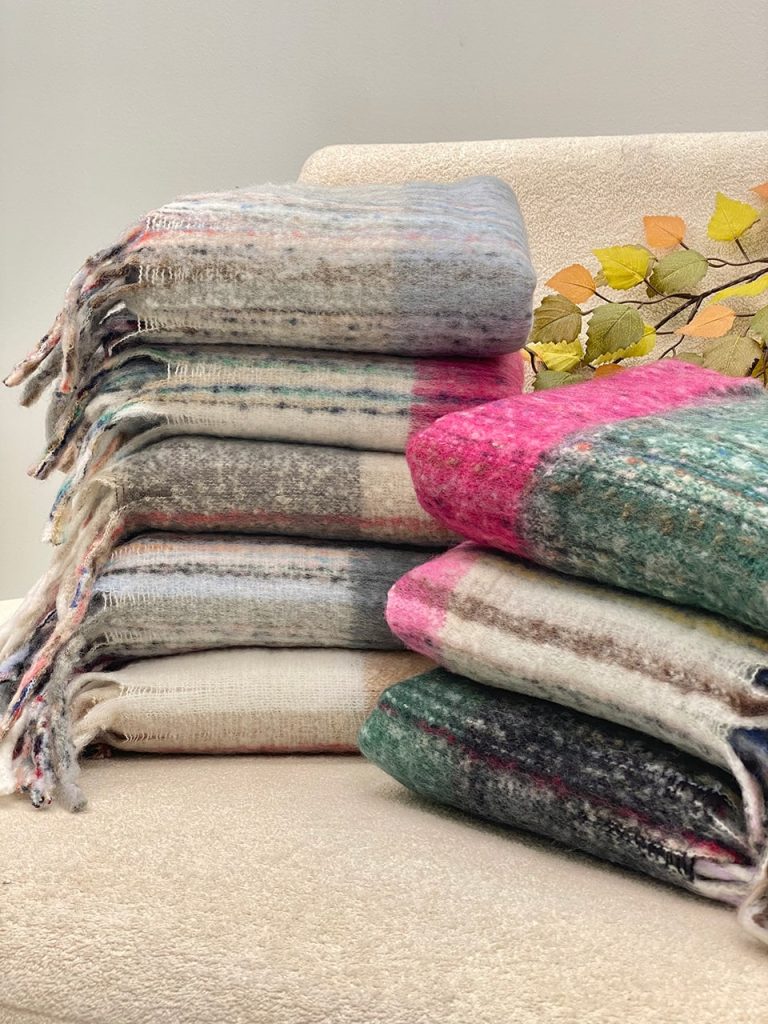 بیگ اسکارف پشمی آبرنگی عمده خدادوست رشت