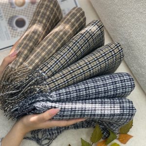 بیگ اسگارف چهارخونه موهر درجه یک رشت عمده خدادوست