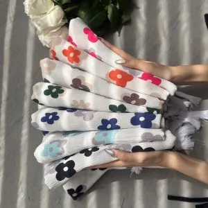 شال برشکا پلیسه بابونه گل عمده رشت خدادوست